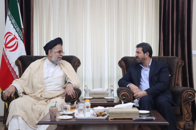 دیدار استاندار همدان با دستیار ویژه رئیس جمهور و رئیس شورای اقوام و مذاهب ریاست جمهوری