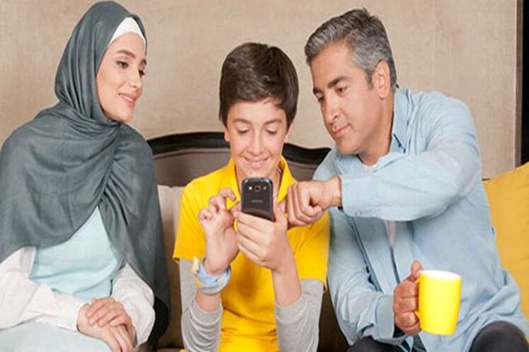 نوجوانِ عصر دیجیتال، از مصرف‌کننده بی‌ بند و بار تا کاربرِ اثرگذار!